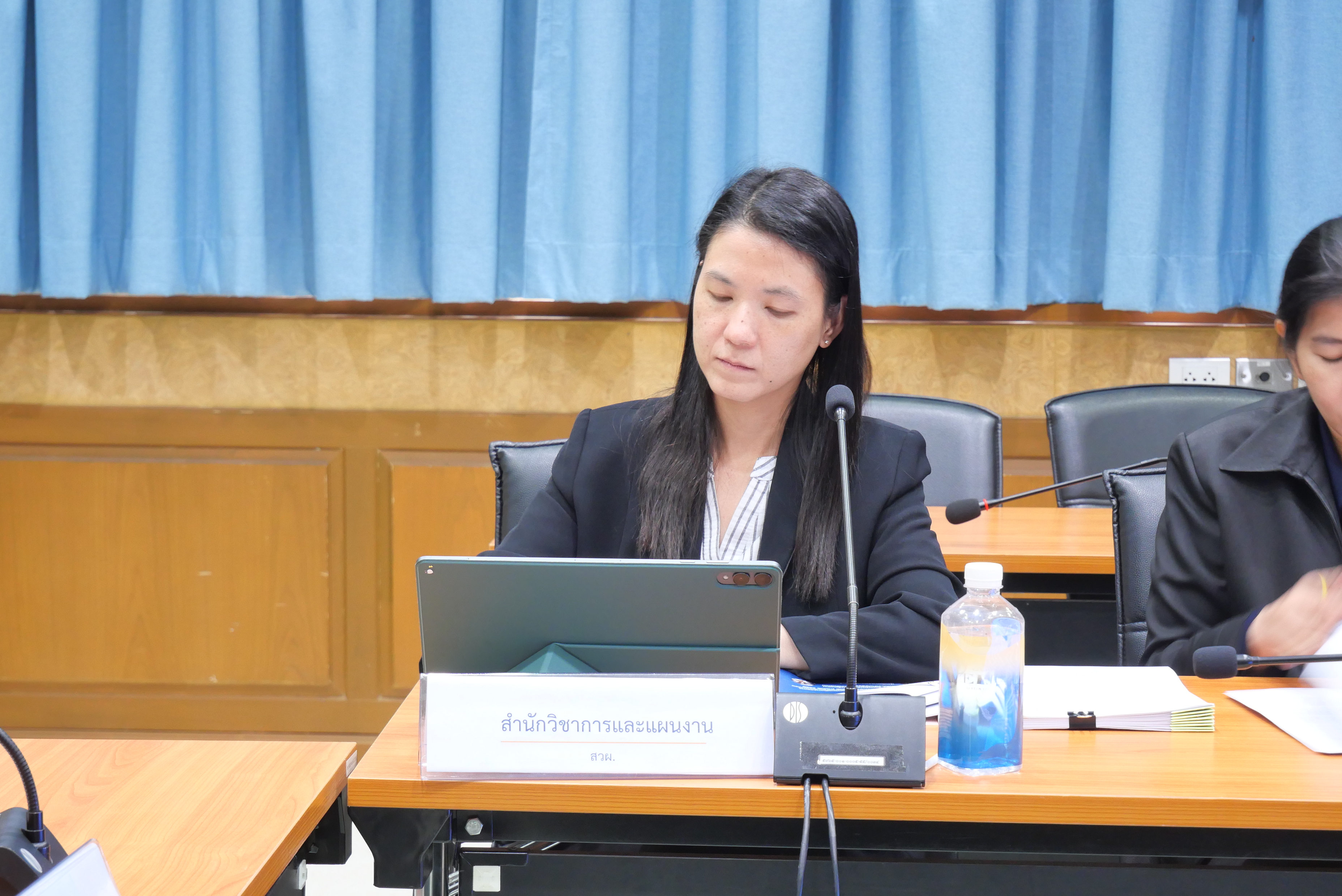 title - ส.ป.ก. ประชุมเข้ม การจัดทำโครงการแก้ไขปัญหาผลกระทบจากสถานการณ์วิกฤตด้านพลังงาน